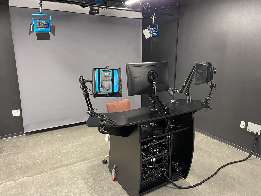 Recording_Studio_Back.png